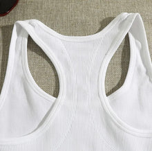 Load image into Gallery viewer, Baesic Crop Top