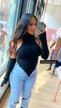 Load image into Gallery viewer, Cold Shoulder Top