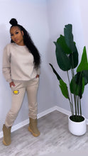 Load image into Gallery viewer, Smiley Crew Sweater