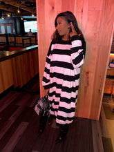 Load image into Gallery viewer, Waldo Maxi Sweater Dress